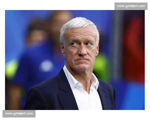 德尚回应巴黎怒火：伤病处理始终专业