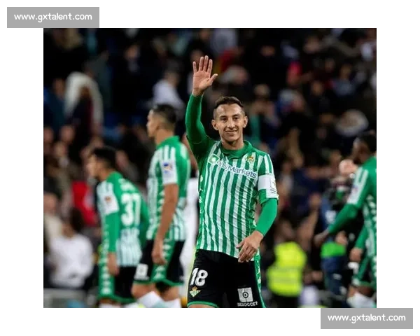 拉科鲁尼亚官宣佩克续约至 2030 年 5+3 合同 + 解约金提升巩固核心地位