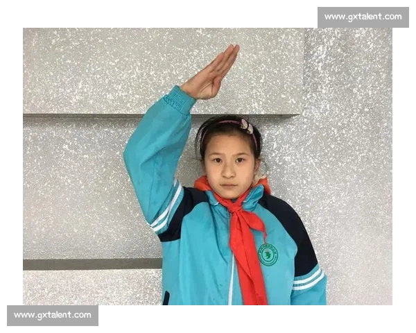 从零开始的征程：XX电竞俱乐部初创故事，初心依旧