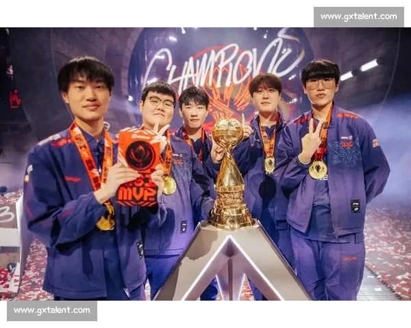 英雄联盟世界赛：传奇选手谢幕，新篇章开启！