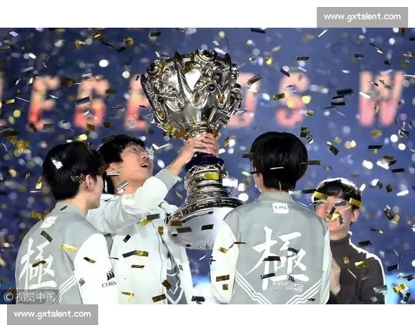 从低谷到巅峰！S赛小组赛，这支队伍的逆袭之路，燃爆全场！